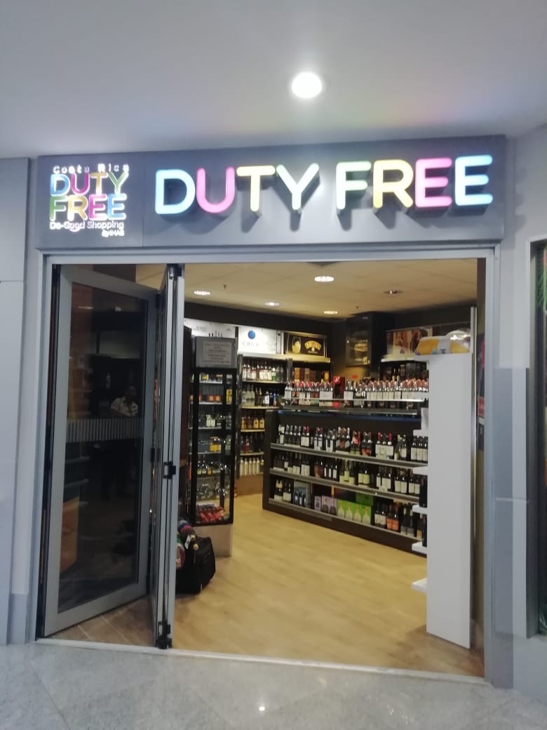 Tienda área de llegadas