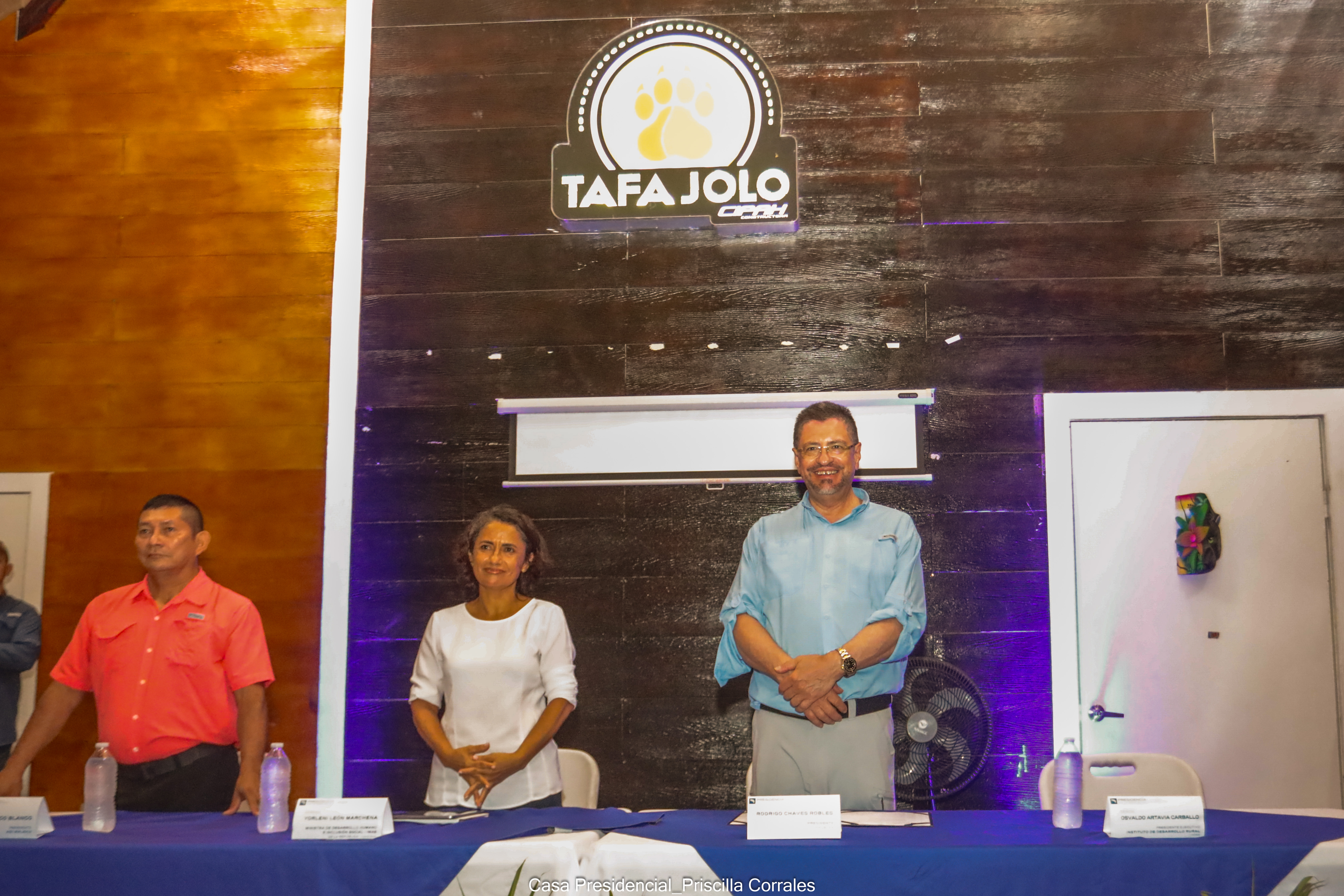 Jerarcas estuvieron en la inauguración del Centro Cultural Tafa Jolo. 