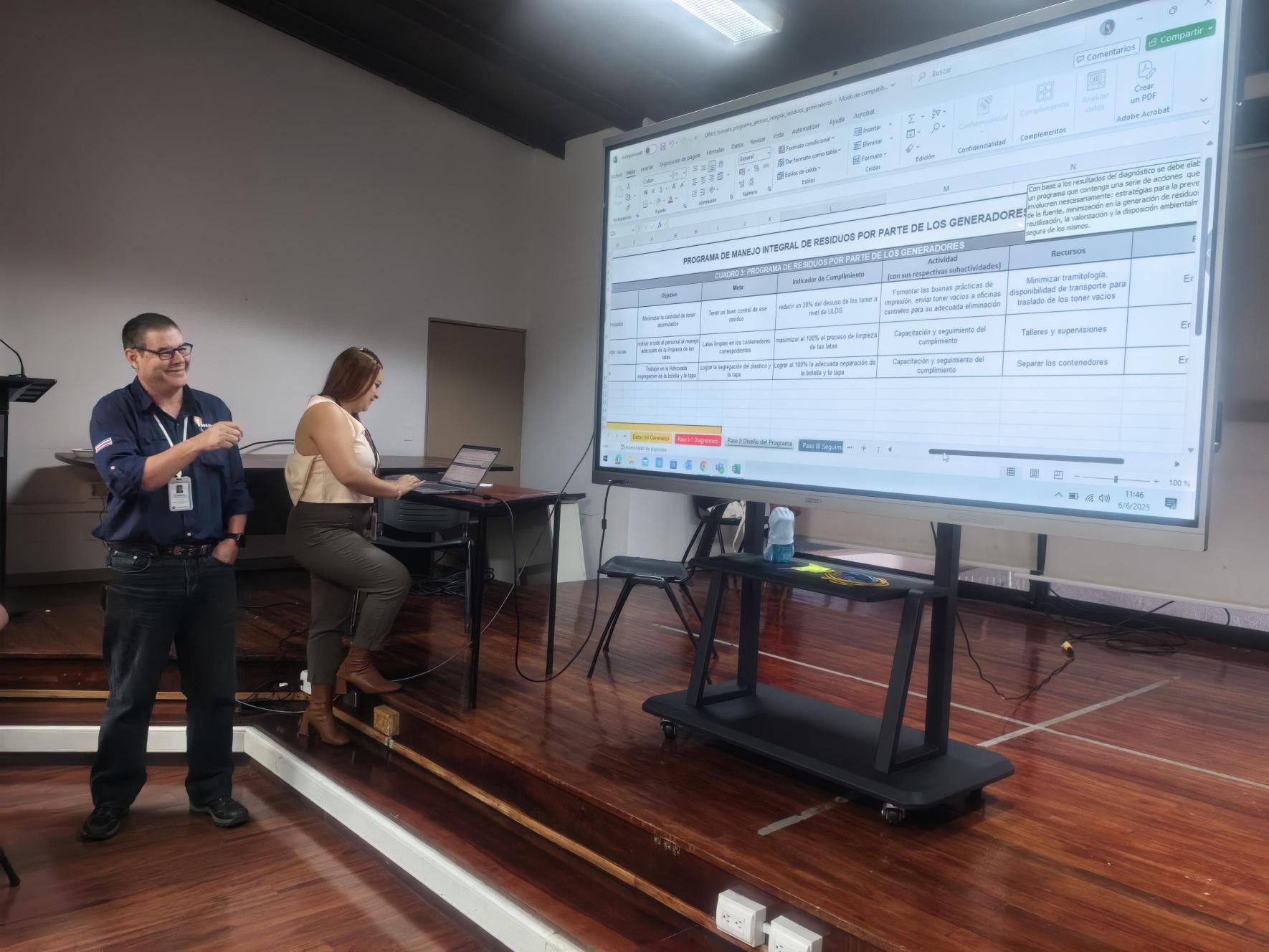 Imagen de las personas enlaces de la CIGA y capacitación en gestión de recursos.