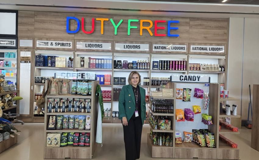 Imagen de Damaris Fallas Ramírez, actual Administradora General de Empresas Comerciales IMAS