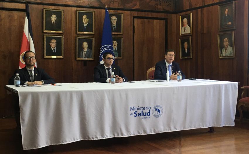 Conferencia de Prensa: Ministro de Desarrollo Humano, Ministro de Salud y Presidente Ejecutivo de la Caja Costarricense del Seguro Social.