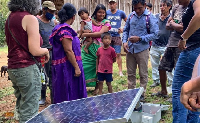 Imagen de 46 familias Ngöbes de Conte Burica  ya cuentan con sus propios paneles solares
