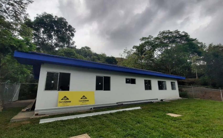 Imagen de casa de la salud de Guaimal, nversión social del IMAS es superior a los ¢121 millones. Proyecto se ejecutó de manera articulada entre el Área Regional de Desarrollo Social del IMAS en Puntarenas y la Asociación de Desarrollo Específica Pro-Salud y Saneamiento de Santa Rosa.