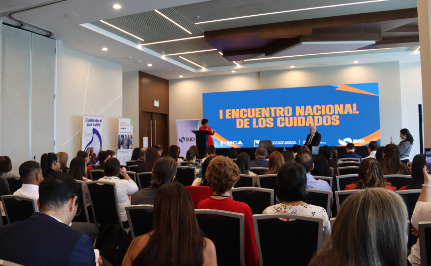 Imagen del I encuentro Nacional de Cuidados.