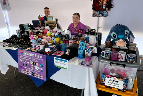 Imagen de emprendedoras en la feria de Sarapiquí